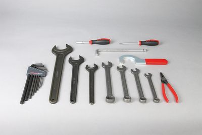 Set of tools  DESOI AirPower L36-2C VA